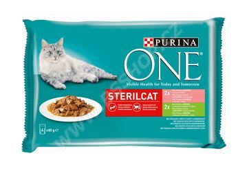 PURINA ONE STERILCAT krůtí se zelenými fazolkami a losos s mrkví ve šťávě 4x85g (83987195)